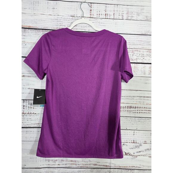 Nike v-neck Dri-Fit women's t-shirt size medium NWT - Picture 2 of 5